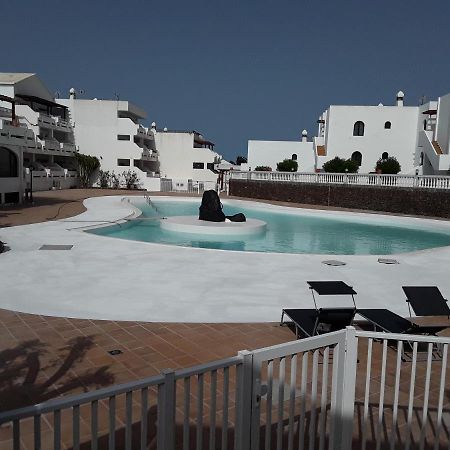Le Parisien Apartment Costa Teguise Bagian luar foto