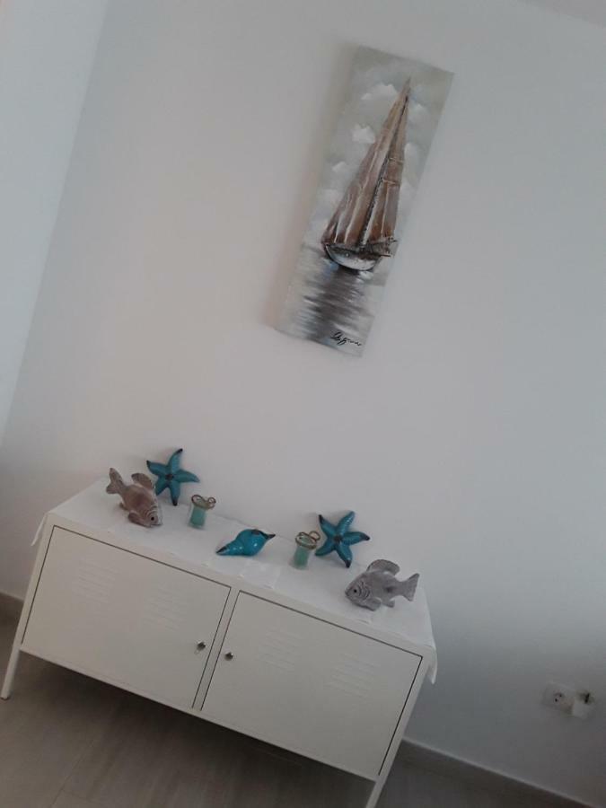 Le Parisien Apartment Costa Teguise Bagian luar foto